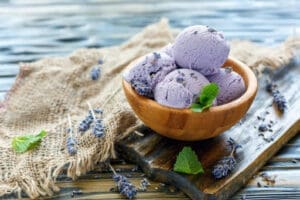 Your Guide To Edible Flowers
